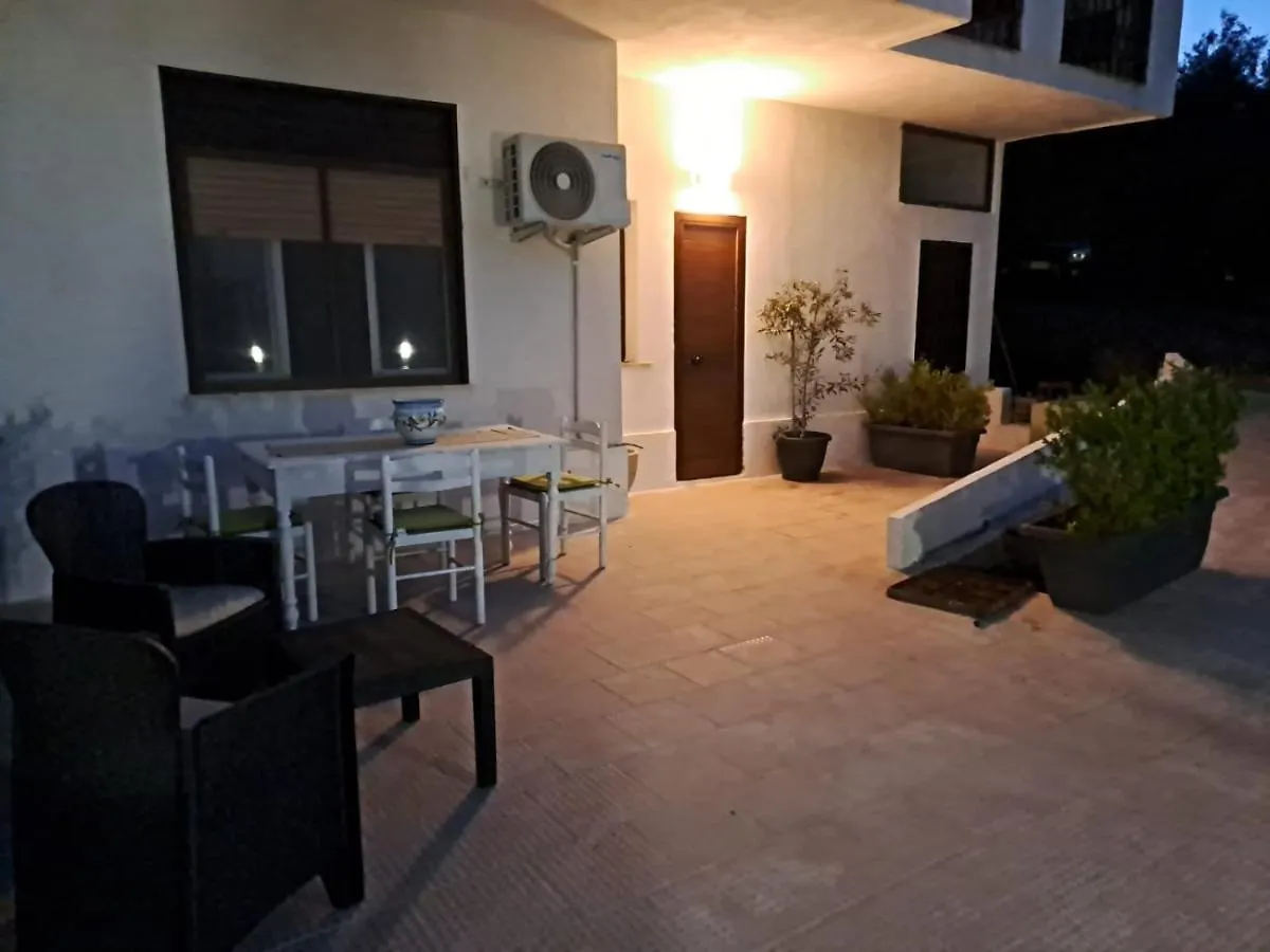 Villa Gatto Rometta Marea Bed & Breakfast