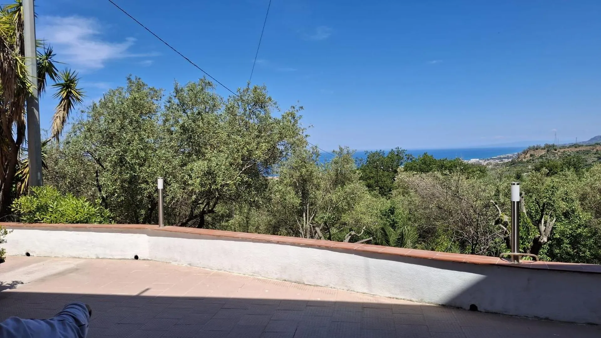 Villa Gatto Rometta Marea Bed & Breakfast